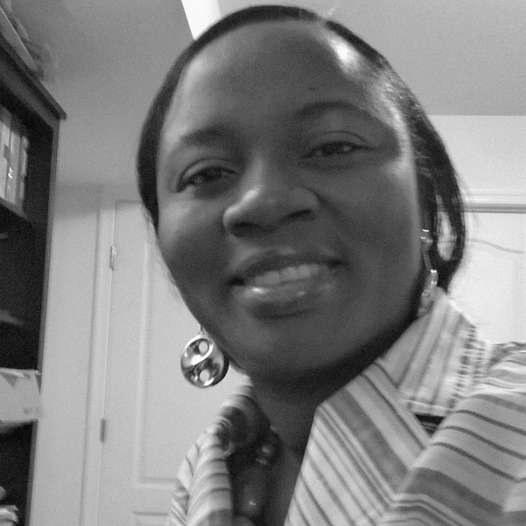 Meet your Posher, Kemisola - Picture 1 of 1